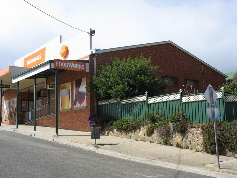 147  Day Avenue, Omeo VIC 3898