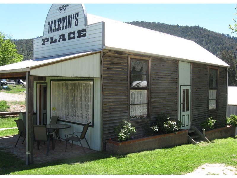 12B Creek Street, Omeo VIC 3898