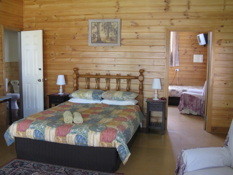 12B Creek Street, Omeo VIC 3898