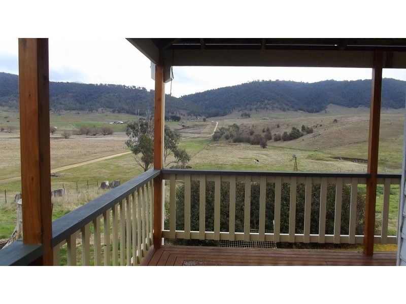 115 Parish Boundary Road, Omeo VIC 3898