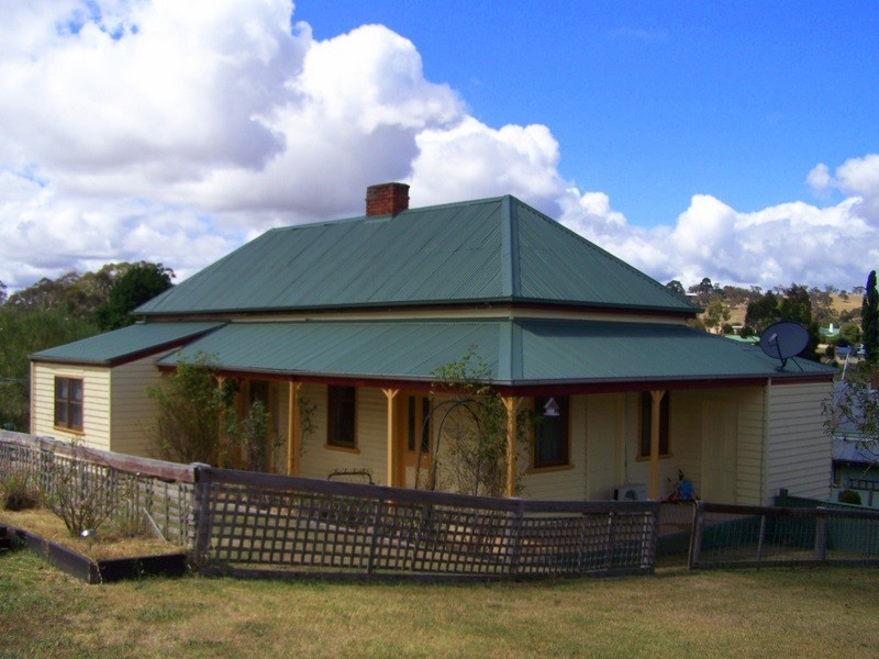 111 Day Avenue, Omeo VIC 3898