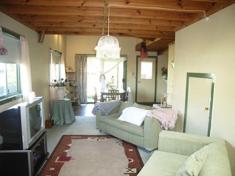 166 and 166A Day Avenue, Omeo VIC 3898