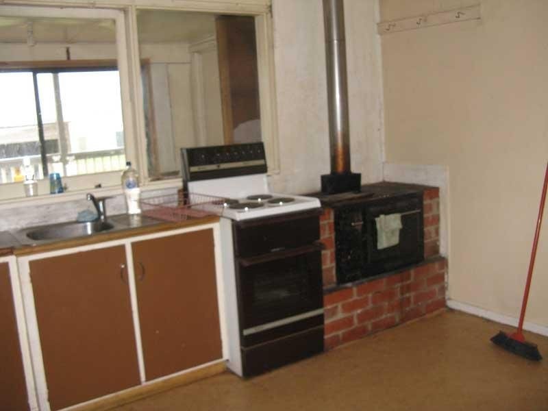 21 Foster Street, Benambra VIC 3900