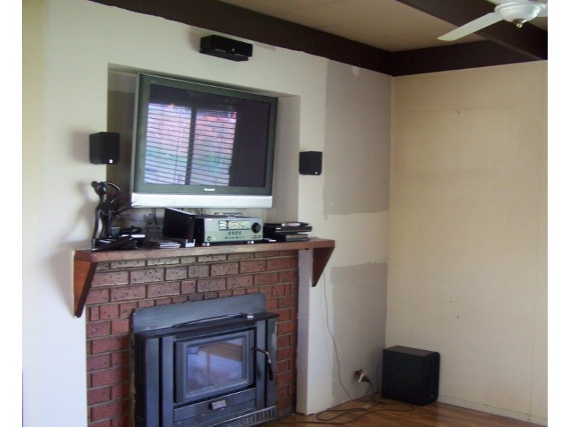 353 Omeo Highway, Omeo VIC 3898