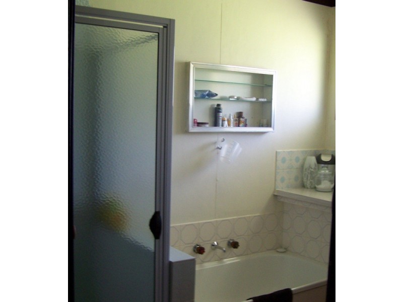 353 Omeo Highway, Omeo VIC 3898