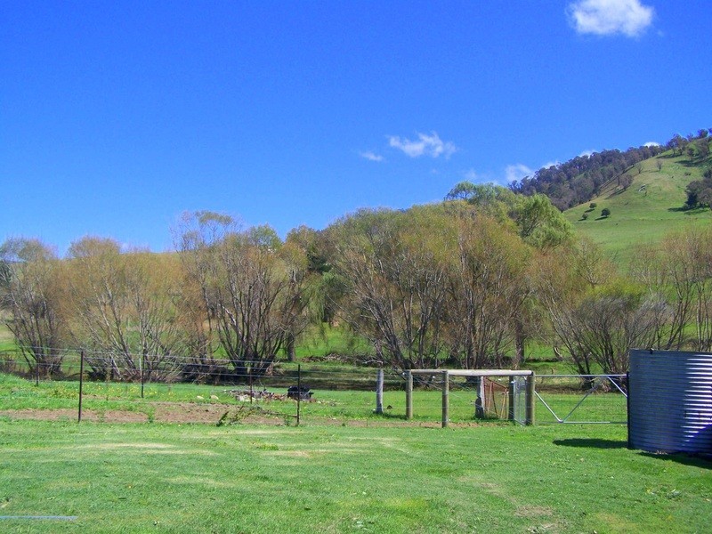 353 Omeo Highway, Omeo VIC 3898