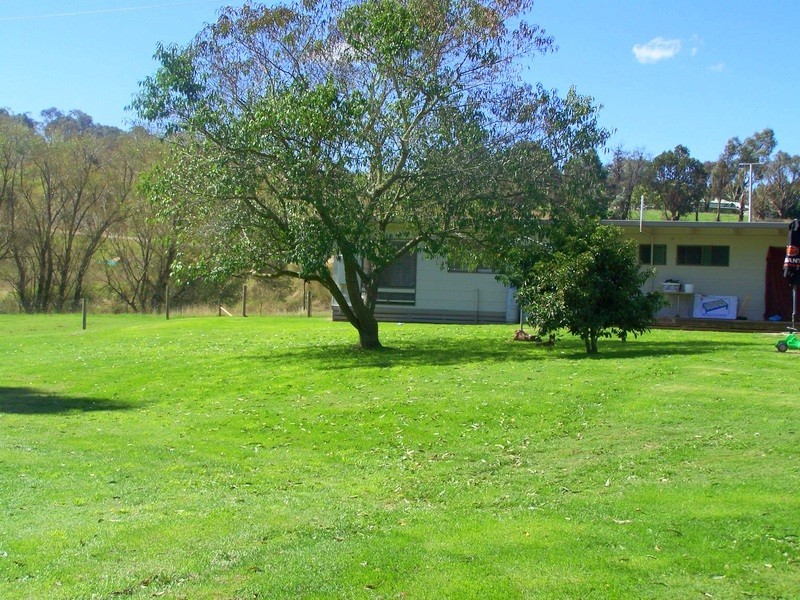 353 Omeo Highway, Omeo VIC 3898