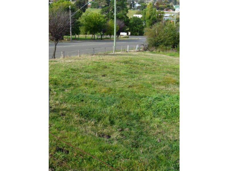 5 Brumley Street, Omeo VIC 3898