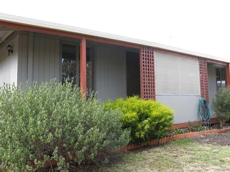 12 Crisp Street, Omeo VIC 3898