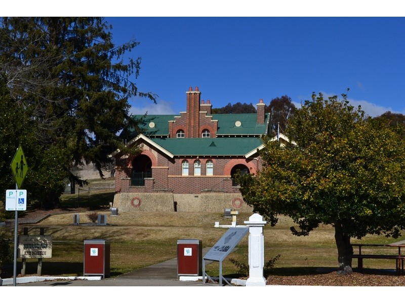 186 Day Avenue, Omeo VIC 3898