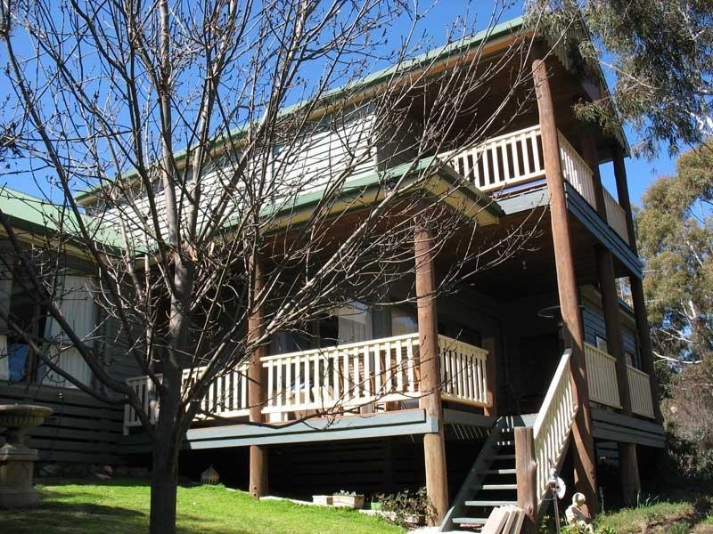 4 Sebastopol Hill Road, Omeo VIC 3898