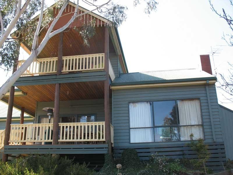 4 Sebastopol Hill Road, Omeo VIC 3898