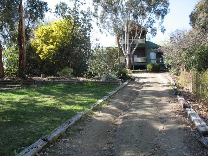 4 Sebastopol Hill Road, Omeo VIC 3898