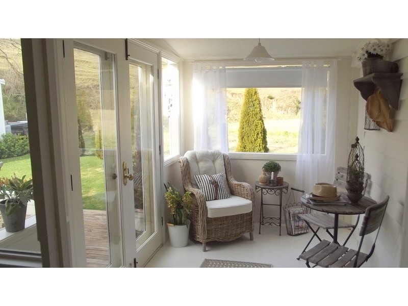 1 Day Avenue, Omeo VIC 3898