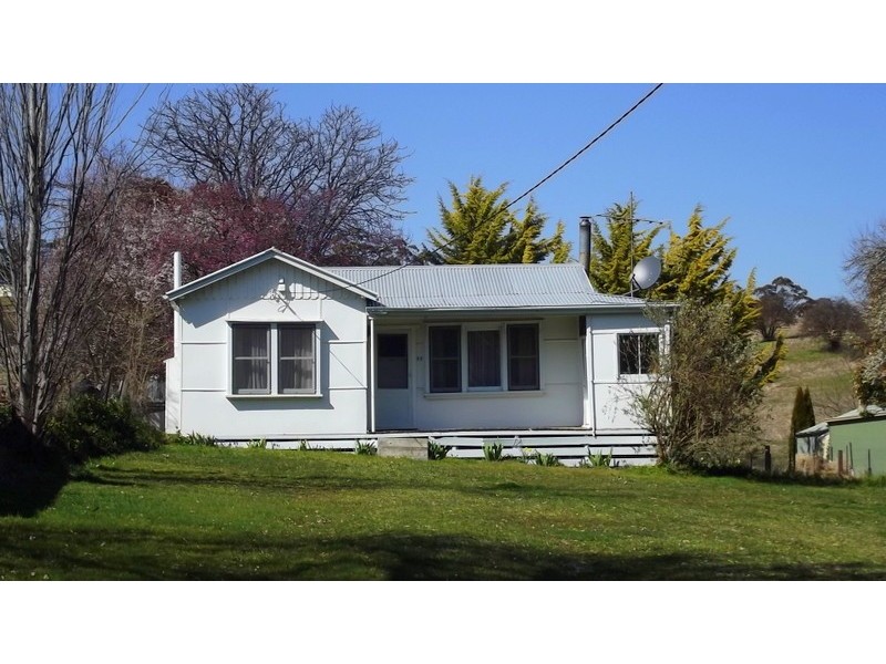 17 Cooper Street, Omeo VIC 3898