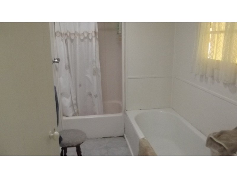 17 Cooper Street, Omeo VIC 3898