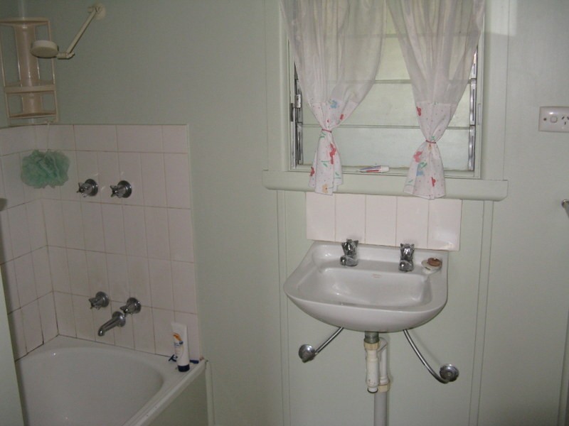 3 Foster Street, Benambra VIC 3900