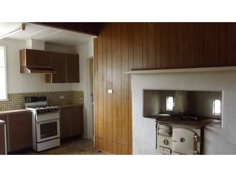 9 Camp Street, Omeo VIC 3898