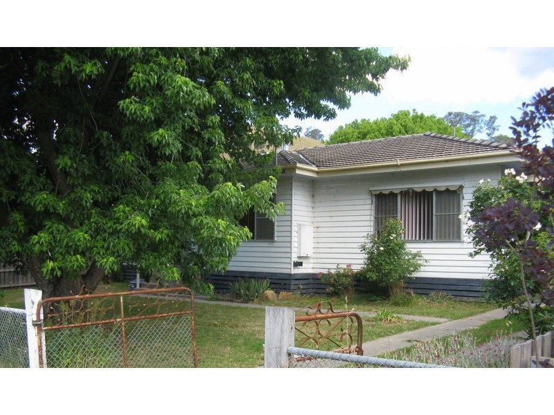 5058 Great Alpine Road, Ensay VIC 3895