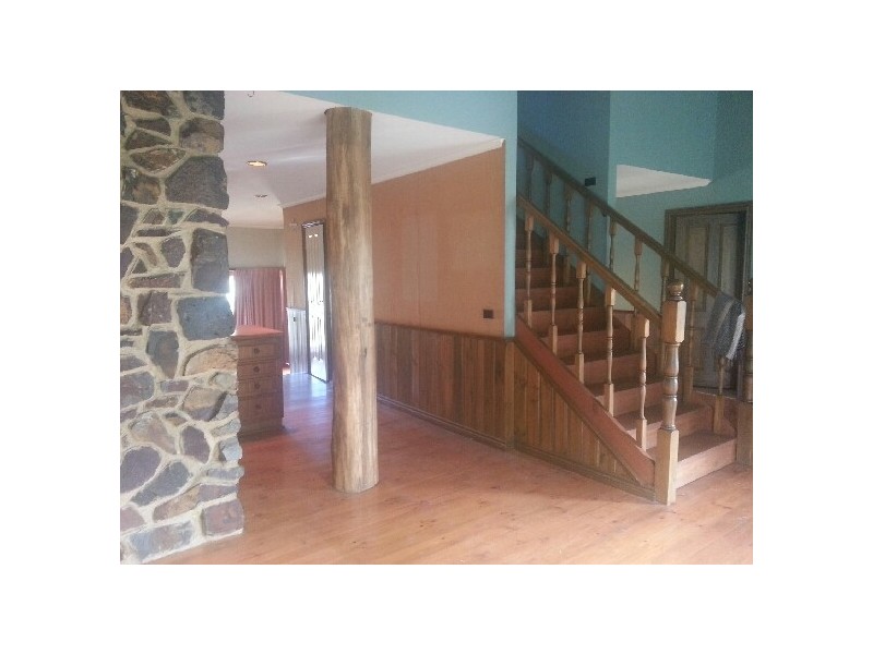 4 Sebastopol Hill Road, Omeo VIC 3898