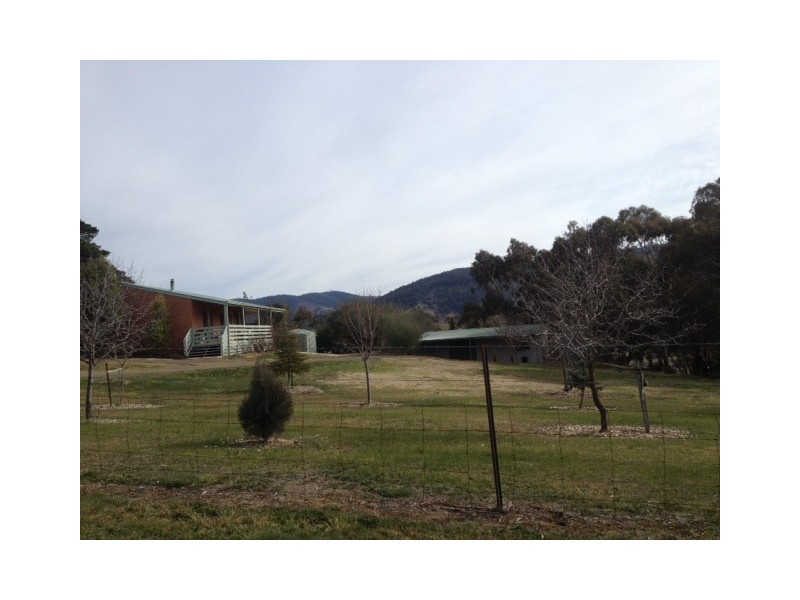 2 McCoy Street, Omeo VIC 3898