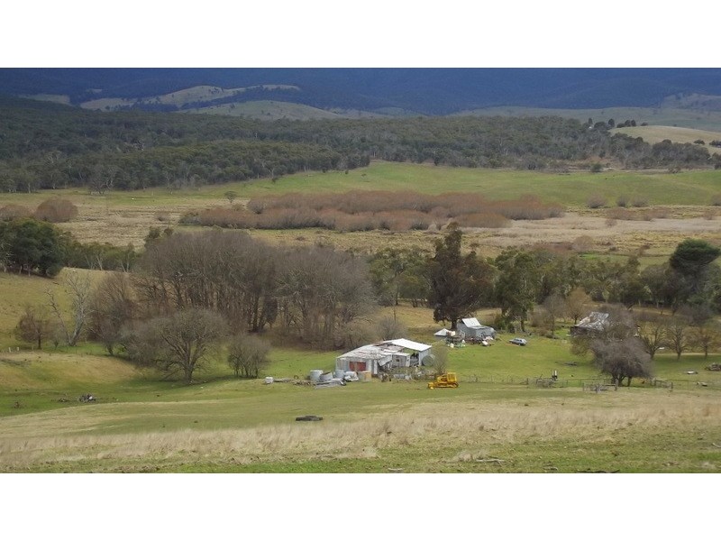 279 McKinnons Road, Benambra VIC 3900