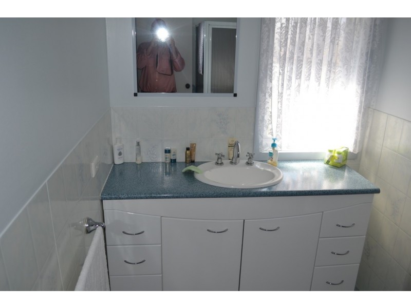 13 Crisp Street, Omeo VIC 3898