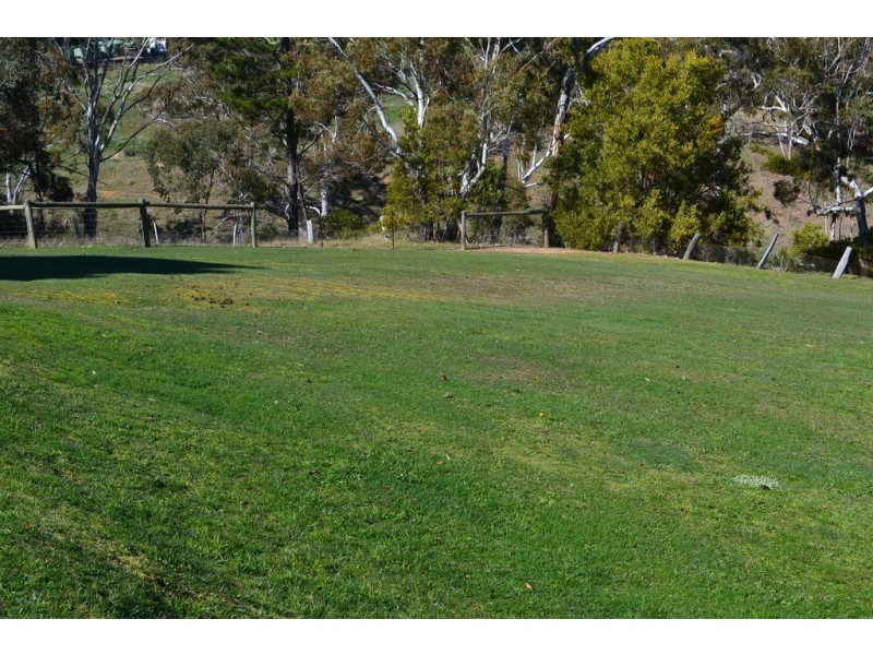 13 Crisp Street, Omeo VIC 3898