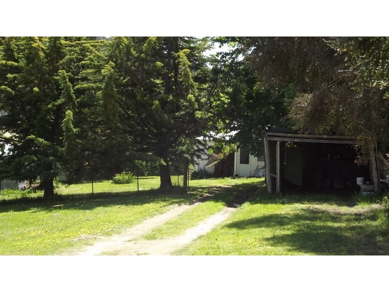 17 Cooper Street, Omeo VIC 3898