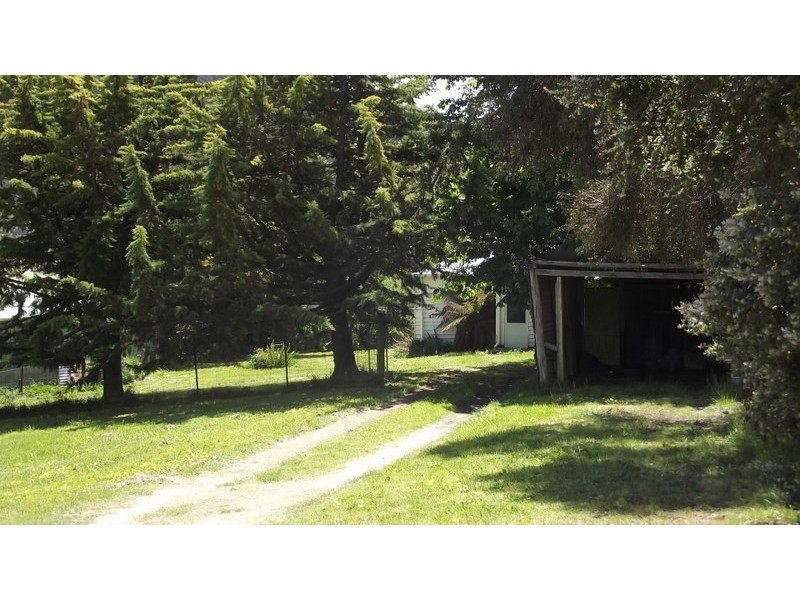 17 Cooper Street, Omeo VIC 3898