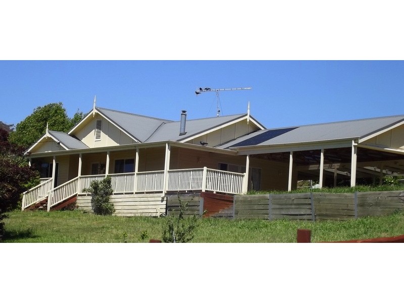 235 Day Avenue, Omeo VIC 3898