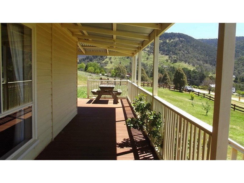 235 Day Avenue, Omeo VIC 3898