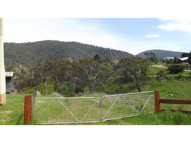 130 Day Avenue, Omeo VIC 3898