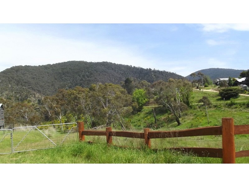 130 Day Avenue, Omeo VIC 3898