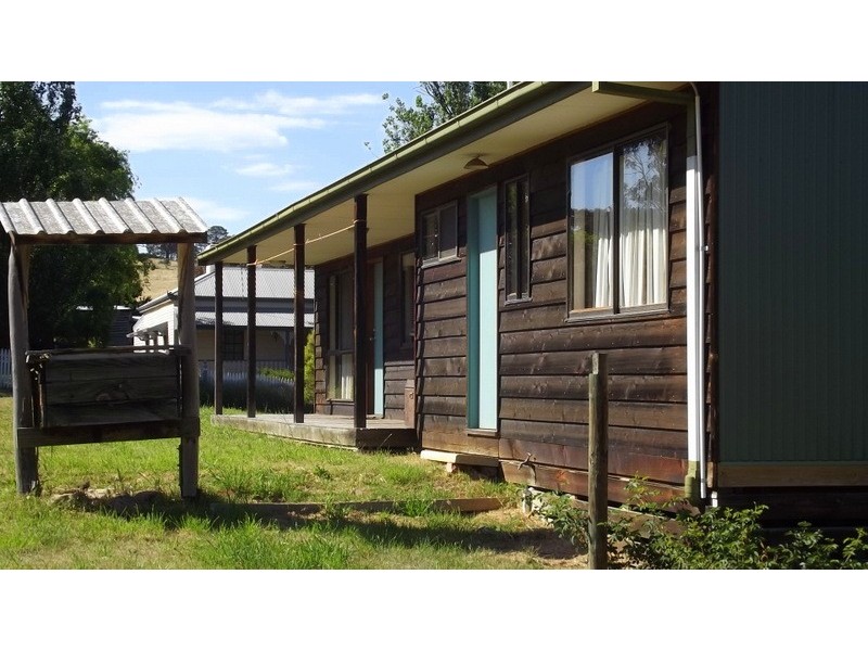 14 Cooper Street, Omeo VIC 3898