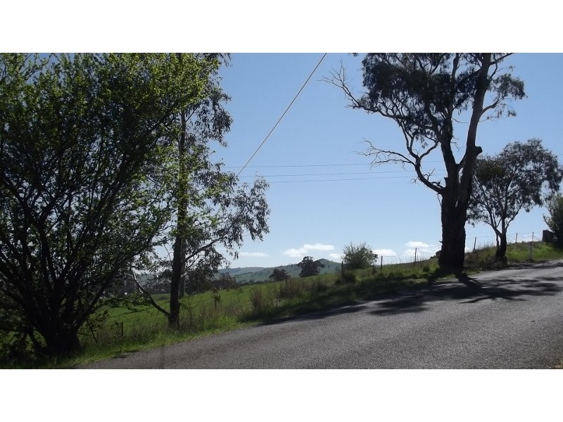 90 Tongio Road Omeo via Snow Fields, Omeo VIC 3898
