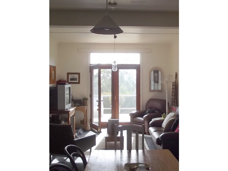 12 Bilton Street, Omeo VIC 3898