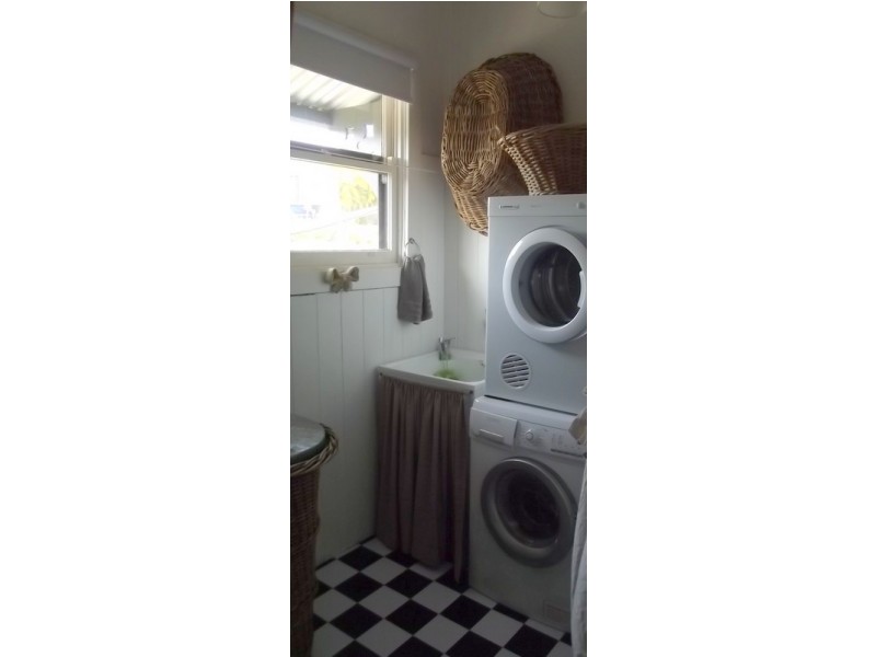 12 Bilton Street, Omeo VIC 3898