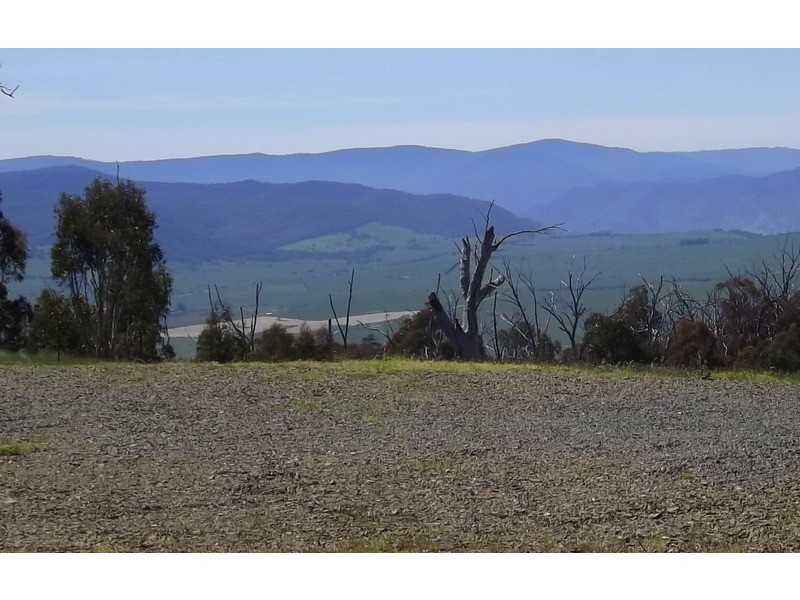 300 High Forest Road, Cobungra VIC 3898