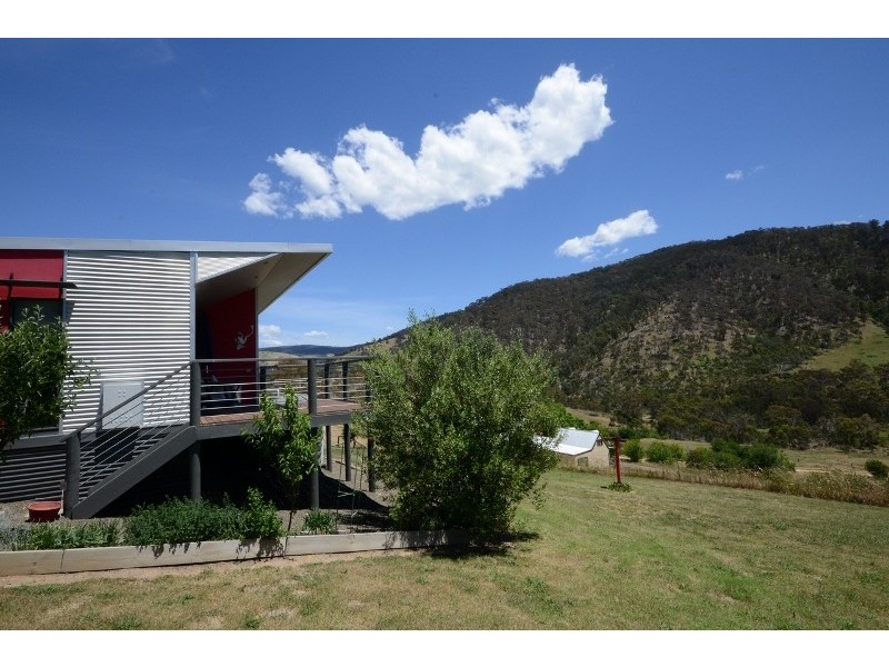 19 Brumley Street, Omeo VIC 3898