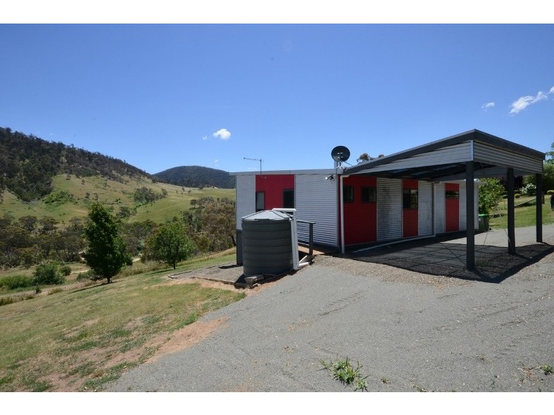 19 Brumley Street, Omeo VIC 3898