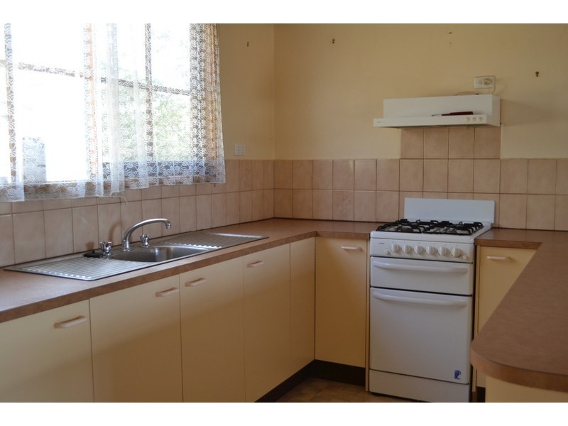 13 McCOY STREET, Omeo VIC 3898