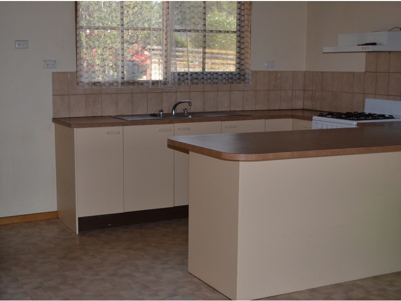 13 McCOY STREET, Omeo VIC 3898