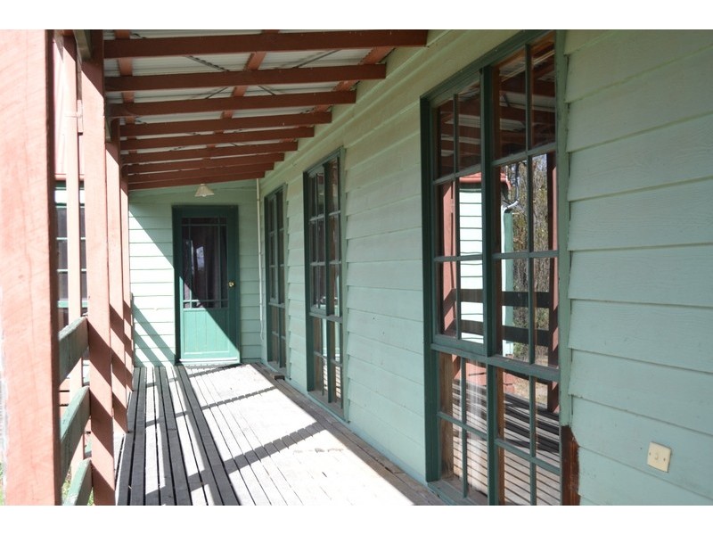 13 McCOY STREET, Omeo VIC 3898