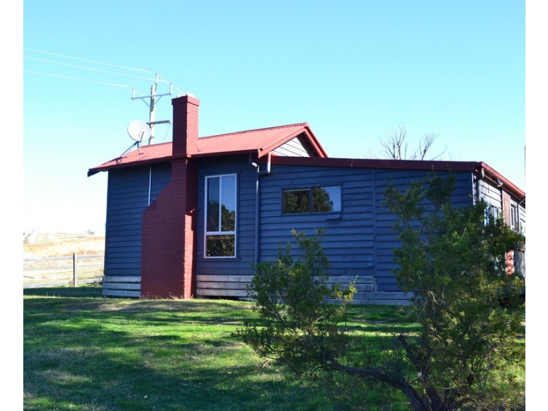 274 Day Avenue, Omeo VIC 3898