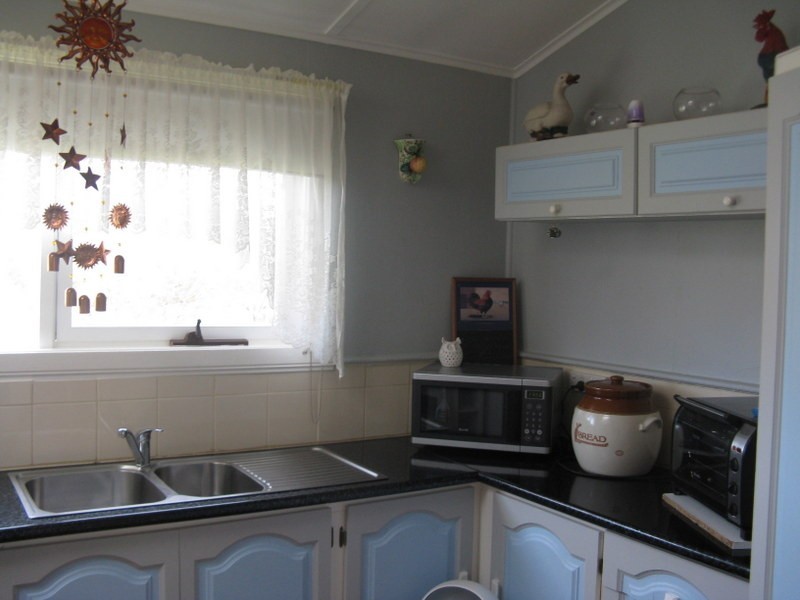 111 DAY AVENUE, Omeo VIC 3898