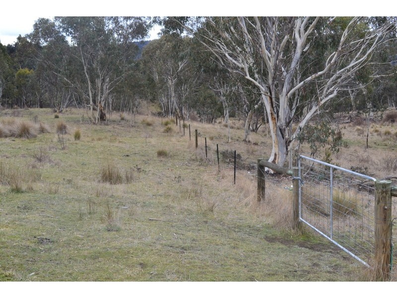 32 Fox Court, Cobungra VIC 3898