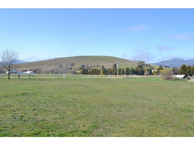 CA 17 Sec 4 CA 18 Sec4 and CA 19 Sec 4 Sloan Street, Benambra VIC 3900