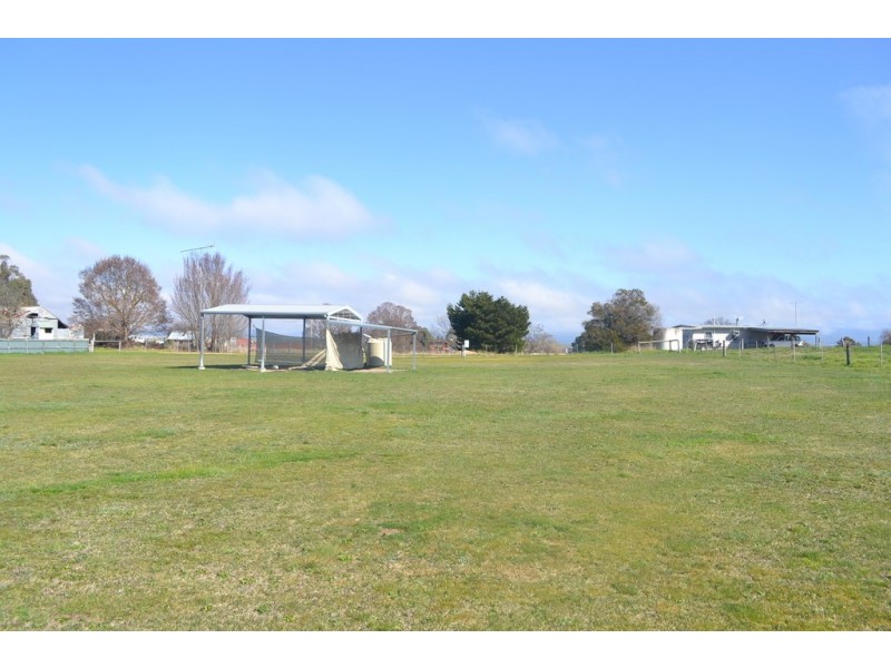 CA 17 Sec 4 CA 18 Sec4 and CA 19 Sec 4 Sloan Street, Benambra VIC 3900