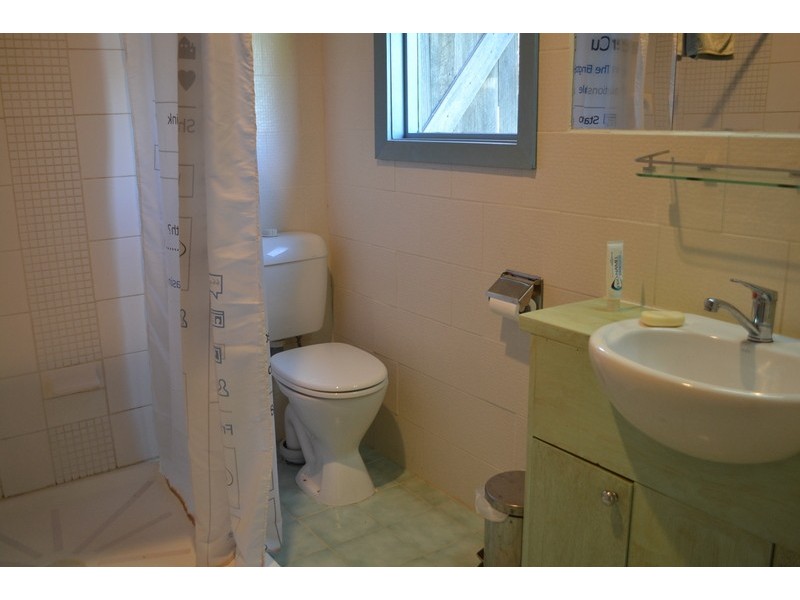 1015 Benambra Road, Hinnomunjie VIC 3898